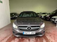 Usado Mercedes CLA220 Shooting Brake Urban 177 CV (130 kW) 2015 Gris / plata Familiar