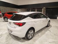 Usado Opel Astra Dynamic 125 CV (91 kW) 2018 Blanco Berlina