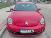 Usado VW Beetle 105 CV (77 kW) 2012 Rojo Utilitario