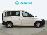 Usado VW Caddy 122 CV (89 kW) 2021 Blanco Monovolumen