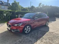 Usado Seat Leon FR 130 CV (95 kW) 2023 Rojo Berlina