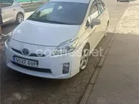 Usado Toyota Prius Advance 136 CV (100 kW) 2010 Blanco Utilitario