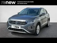 Usado VW T-Roc Life 110 CV (80 kW) 2022 Gris SUV