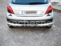 Usado Peugeot 207 90 CV (66 kW) 2007 Gris / plata Berlina