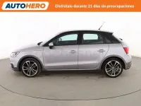 Usado Audi A1 Sportback Attraction 90 CV (66 kW) 2017 Gris / plata Utilitario