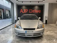 Usado Hyundai Coupé 105 CV (77 kW) 2004 Gris / plata Coupe