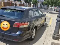 Usado Toyota Avensis Advance 126 CV (92 kW) 2012 Negro Familiar