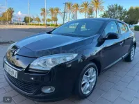 Usado Renault Mégane LIMITED 110 CV (80 kW) 2014 Negro Berlina