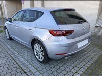 Usado Seat Leon XCELLENCE 150 CV (110 kW) 2020 Gris / plata Berlina
