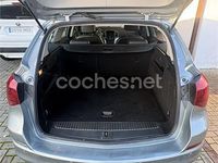 Usado Opel Astra Sportive 125 CV (91 kW) 2012 Gris / plata Familiar