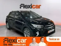 Usado Kia Stonic 100 CV (73 kW) 2021 Negro SUV