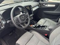 Usado Volvo XC40 Plus 163 CV (119 kW) 2025 Gris / plata SUV