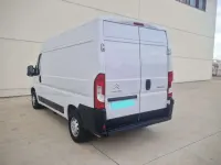 Usado Citroën Jumper 140 CV (102 kW) 2024 Blanco Monovolumen