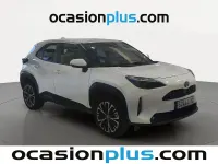 Usado Toyota Yaris Hybrid Style 116 CV (85 kW) 2022 Blanco SUV