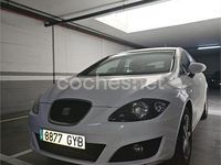 Używany Seat Leon Reference 105 KM (77 kW) 2010 Biały Hatchback