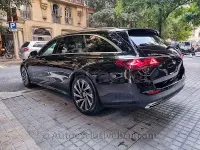 Usado Mercedes E300 314 CV (230 kW) 2025 Negro Familiar