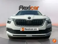 Usado Skoda Kamiq Ambition 110 CV (80 kW) 2023 Blanco SUV