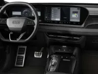 Nuevo Audi Q6 e-tron S-Line 225 kW (306 CV) 2026 Negro SUV