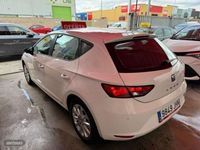 Usado Seat Leon Style 150 CV (110 kW) 2015 Blanco Berlina