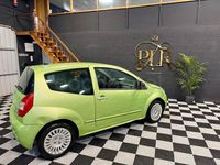 Usado Citroën C2 75 CV (55 kW) 2004 Verde Utilitario