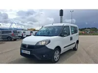 Usado Fiat Doblò Pop 95 CV (69 kW) 2018 Blanco Monovolumen