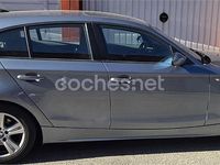 Usado BMW 118 122 CV (89 kW) 2004 Gris / plata Utilitario