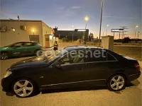 Usado Mercedes E220 Avantgarde 170 CV (125 kW) 2013 Azul Familiar