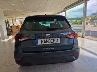 Usado Seat Arona Style 115 CV (84 kW) 2025 Gris / plata SUV