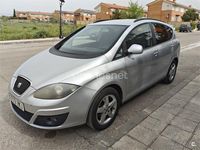 Usado Seat Altea XL Reference 105 CV (77 kW) 2012 Gris / plata Monovolumen