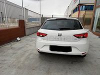 Usado Seat Leon I-Tech 105 CV (77 kW) 2015 Blanco Berlina