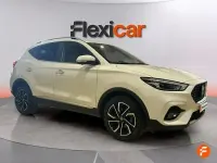 Usado MG ZS Luxury 106 CV (77 kW) 2023 Blanco SUV