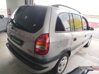 Usado Opel Zafira Elegance 100 CV (73 kW) 2002 Gris / plata Monovolumen