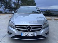 Usado Mercedes A180 Edition 122 CV (89 kW) 2014 Gris / plata Berlina
