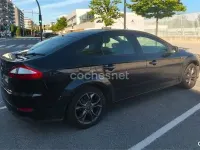 Usado Ford Mondeo Trend 140 CV (102 kW) 2007 Negro Berlina
