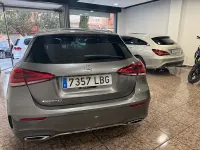 Usado Mercedes A180 136 CV (100 kW) 2019 Gris / plata Berlina