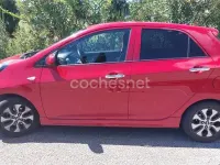 Usado Kia Picanto 66 CV (48 kW) 2016 Rojo Utilitario
