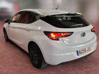 Usado Opel Astra Business 110 CV (80 kW) 2017 Blanco Berlina