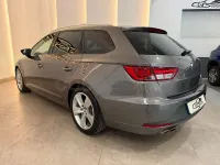 Usado Seat Leon FR 184 CV (135 kW) 2015 Gris / plata Familiar