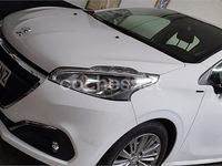 Usado Peugeot 208 82 CV (60 kW) 2018 Blanco Utilitario