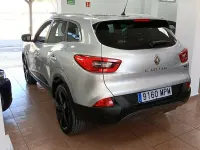 Usado Renault Kadjar Zen 130 CV (95 kW) 2015 Gris / plata SUV