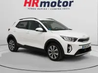 Usado Kia Stonic 100 CV (73 kW) 2024 SUV