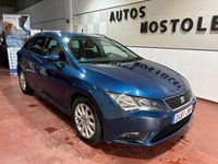 Usado Seat Leon Style 110 CV (80 kW) 2016 Azul Familiar