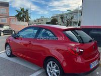 Usado Seat Ibiza SC Style 85 CV (62 kW) 2009 Rojo Utilitario