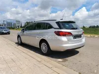 Usado Opel Astra Edition 105 CV (77 kW) 2020 Gris / plata Familiar