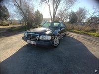 Usado Mercedes E220 150 CV (110 kW) 1994 Negro Coupe
