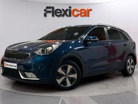 Usado Kia Niro 141 HP (103 kW) 2017 Azul SUV
