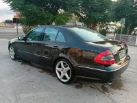 Usado Mercedes E320 Avantgarde 224 CV (164 kW) 2007 Negro Berlina