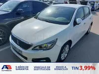 Usado Peugeot 308 Active 130 CV (95 kW) 2021 Blanco Berlina