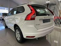 Usado Volvo XC60 Kinetic 150 CV (110 kW) 2016 Blanco SUV