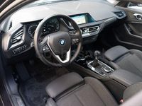 Usado BMW 116 Sport Line 116 CV (85 kW) 2021 Gris / plata Utilitario